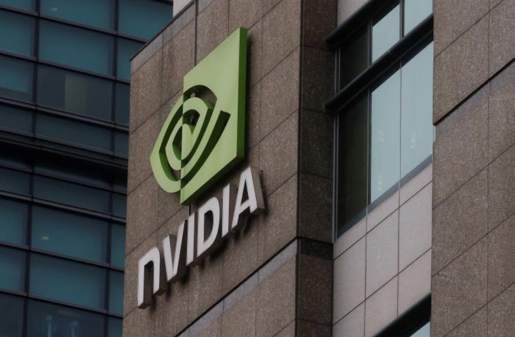 NVIDIA kiếm bộn tiền nhờ kinh doanh chip trí tuệ nhân tạo