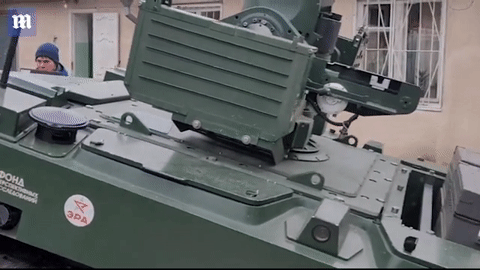 Cận cảnh robot chiến đấu Nga triển khai tới Ukraine